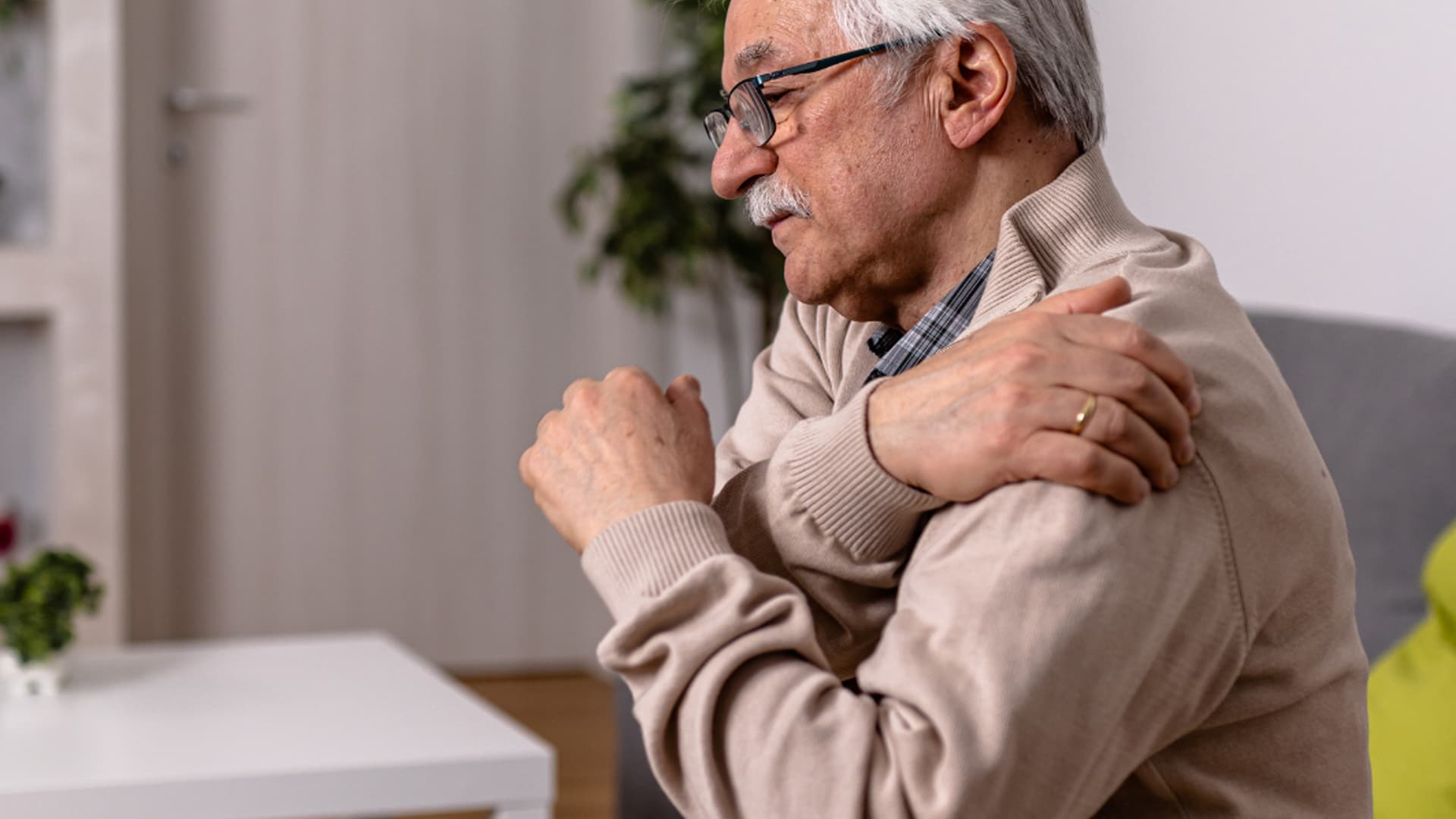 The Benefits of Massage Therapy for Chronic Pain Relief in Coquitlam