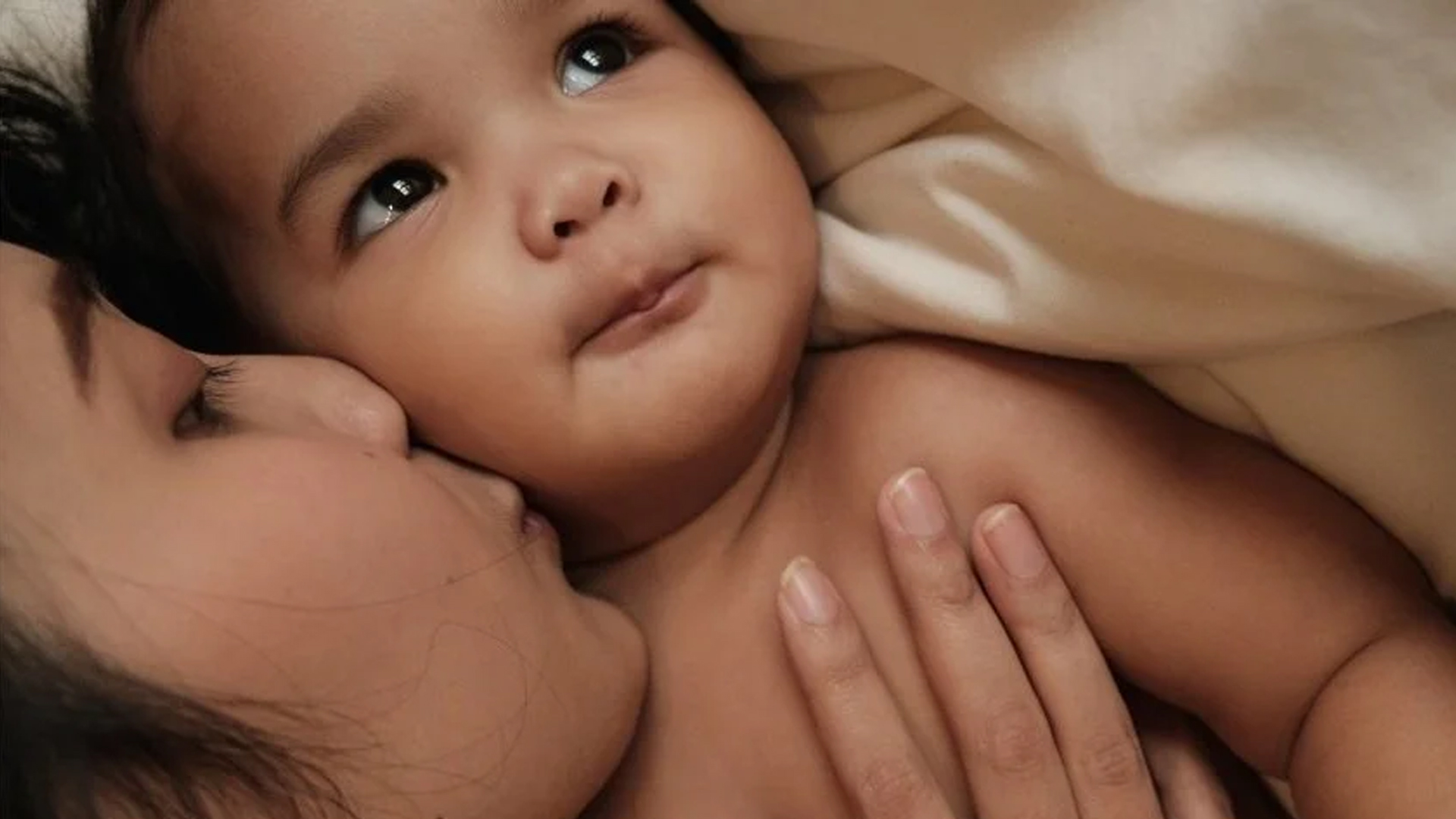 Postnatal Massage & Why Every Birthing Parent Deserves It